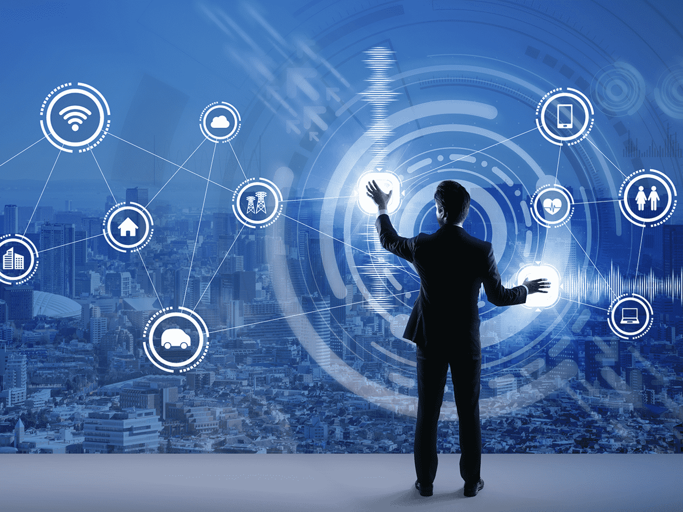 9 Ways in Which a Real Estate CRM Enables Developers to Expand Their Business 