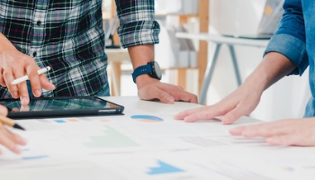 Virtual property tours